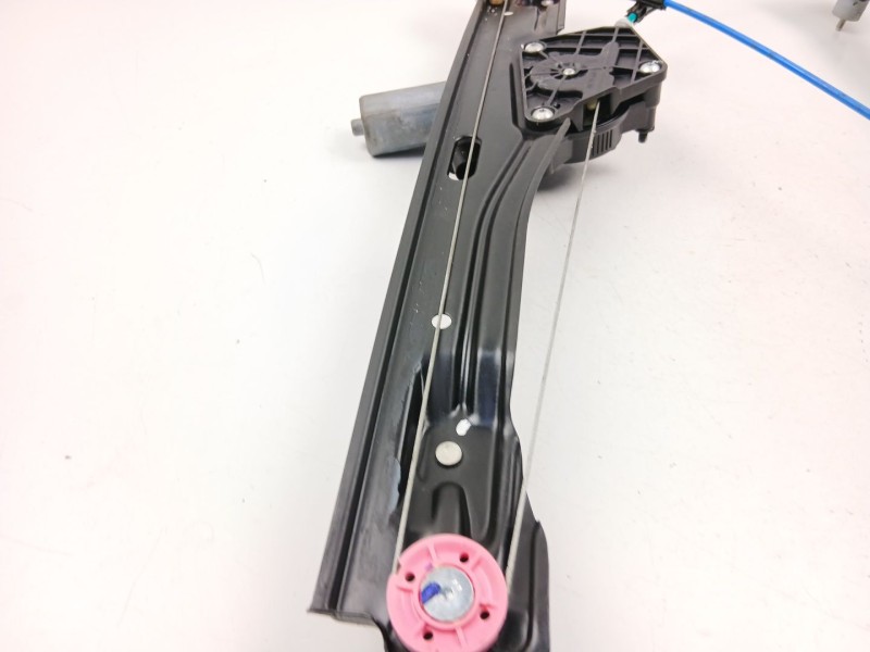 Recambio de elevalunas delantero izquierdo para bmw x1 (f48) xdrive 20 d referencia OEM IAM 7349513  