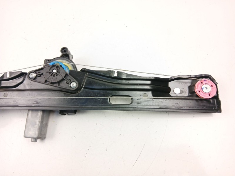 Recambio de elevalunas trasero derecho para bmw x1 (f48) xdrive 20 d referencia OEM IAM 7349512  