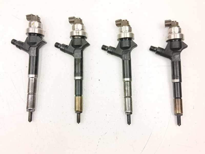 Recambio de inyectores juego para opel astra h (a04) 1.7 cdti (l48) referencia OEM IAM 8973762703  