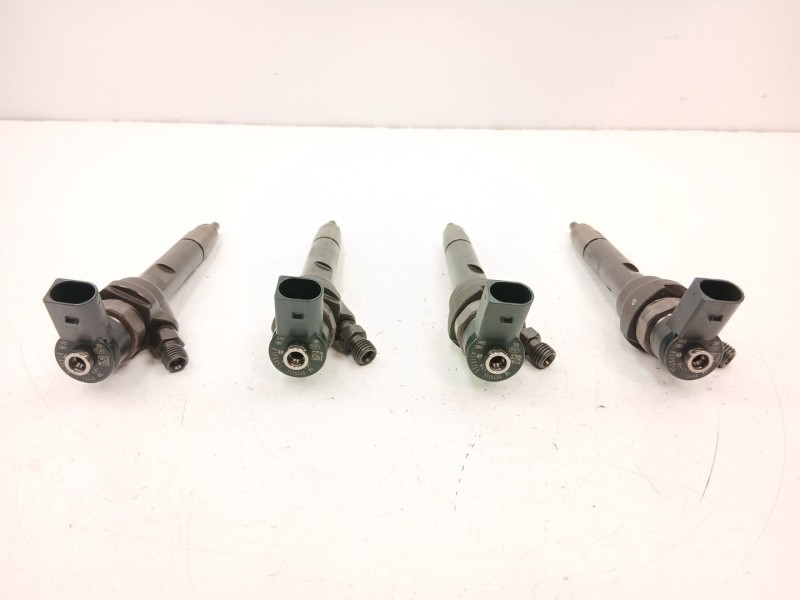 Recambio de inyectores juego para mini mini countryman (r60) cooper sd referencia OEM IAM 7798446 0445110601 