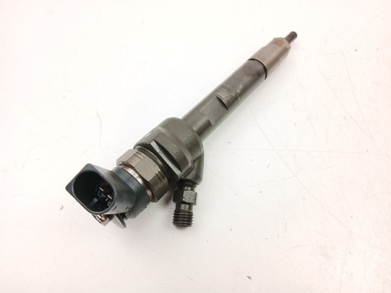 Recambio de inyectores juego para mini mini countryman (r60) cooper sd referencia OEM IAM 7798446 0445110601 