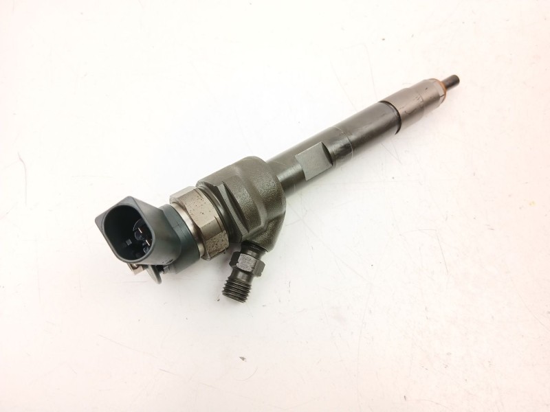 Recambio de inyectores juego para mini mini countryman (r60) cooper sd referencia OEM IAM 7798446 0445110601 