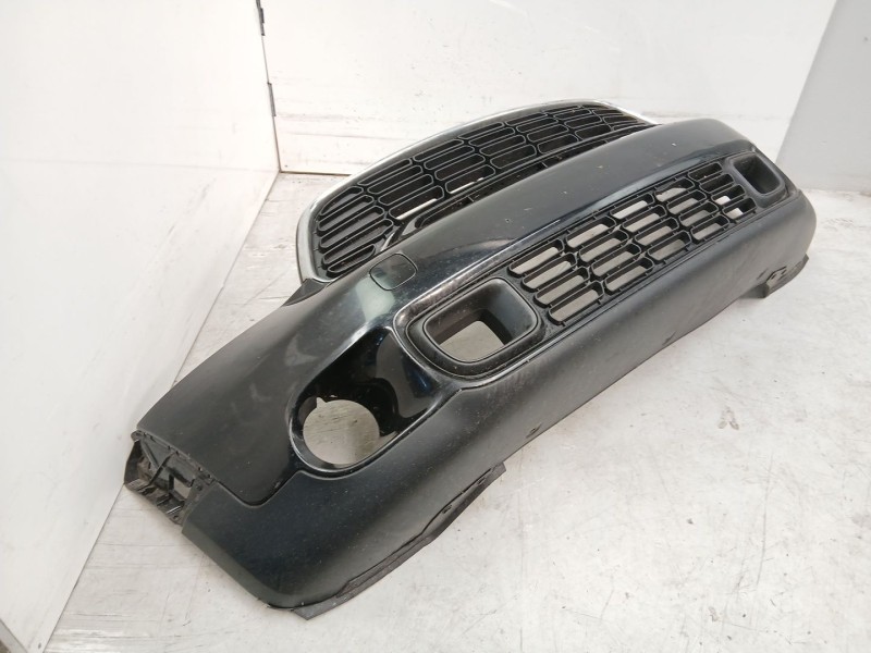 Recambio de paragolpes delantero para mini mini countryman (r60) cooper sd referencia OEM IAM 51119806064  