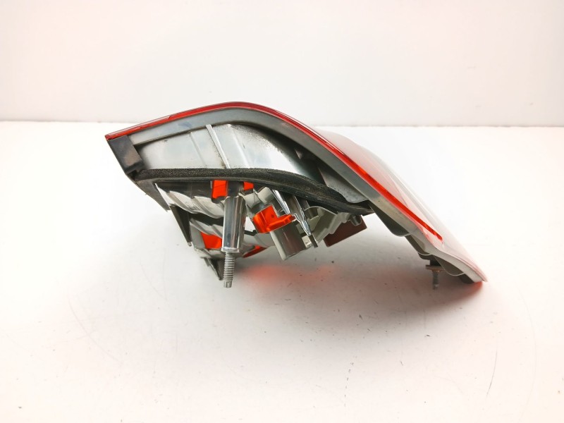 Recambio de piloto trasero izquierdo para bmw 3 (e46) 320 d referencia OEM IAM 6910531  