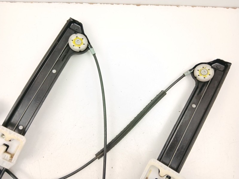 Recambio de elevalunas delantero izquierdo para mini mini countryman (r60) cooper sd referencia OEM IAM 9800565  