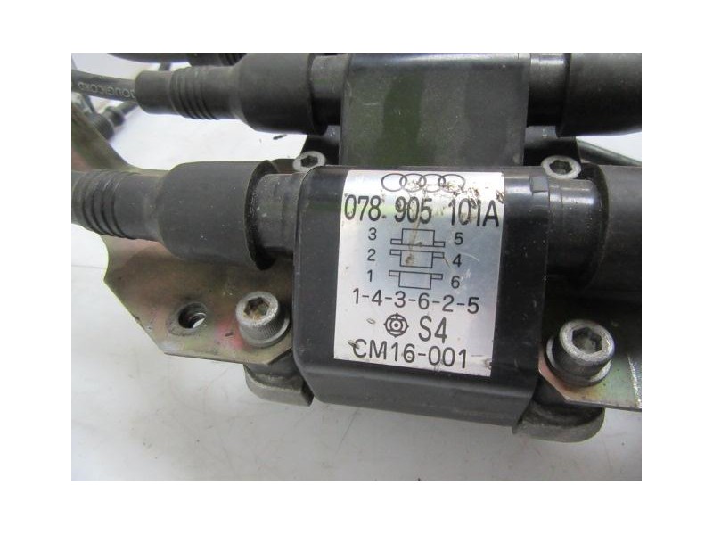 Recambio de bobina : audi a4 : 2.8 g [1995] para audi a4 2.8 g referencia OEM IAM 078905115  