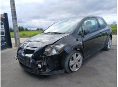 toyota auris (_e15_) del año 2006