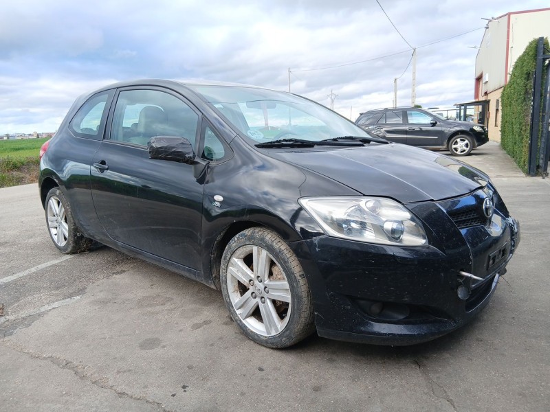 toyota auris (_e15_) del año 2006