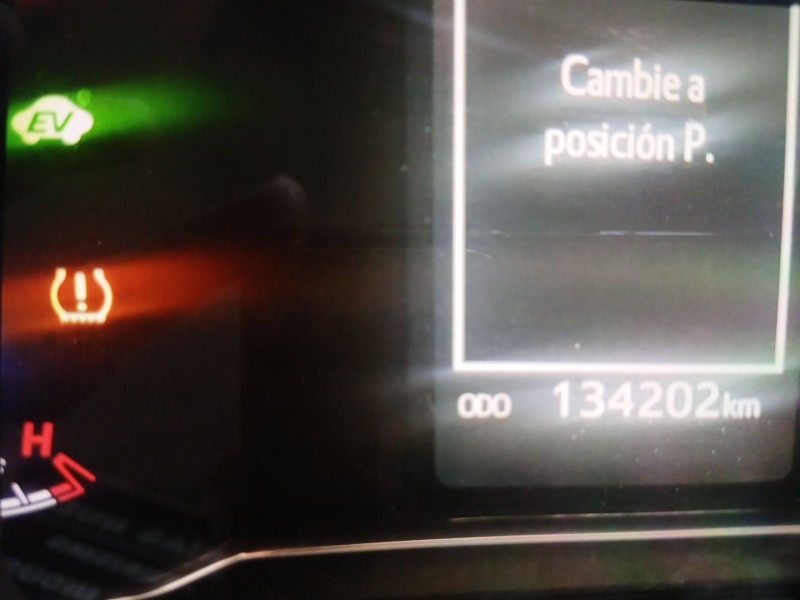 toyota yaris (_p13_) del año 2012