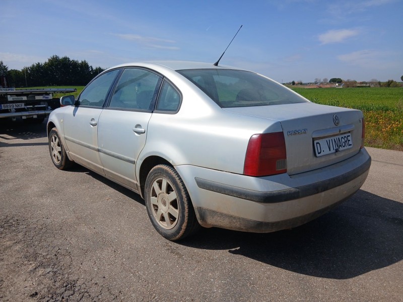 volkswagen passat b5 (3b2) del año 1999