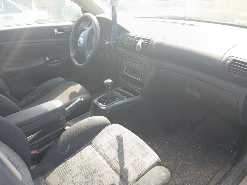 volkswagen passat b5 (3b2) del año 1999