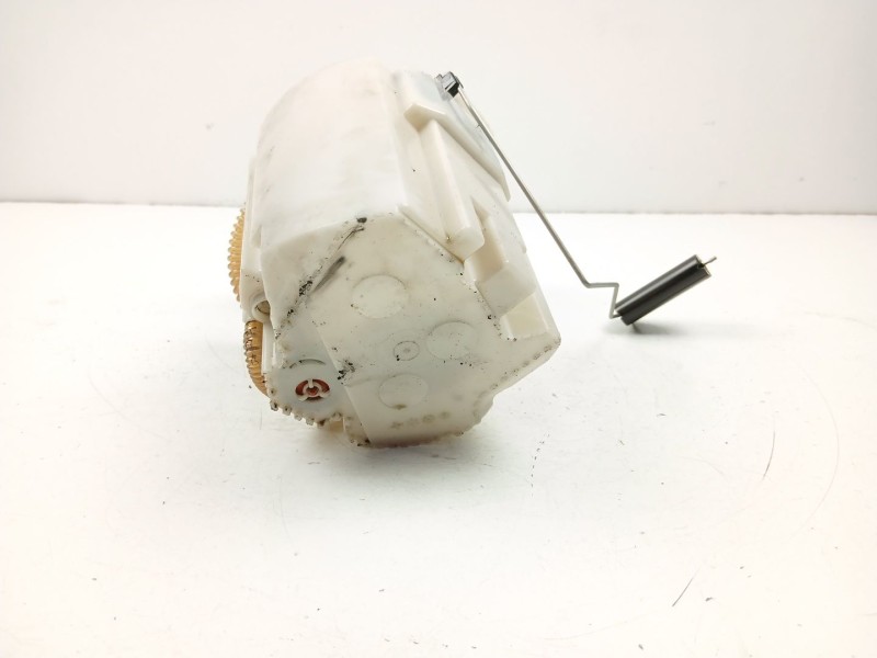 Recambio de bomba combustible aforador para bmw x1 (f48) xdrive 20 d referencia OEM IAM 7325137  