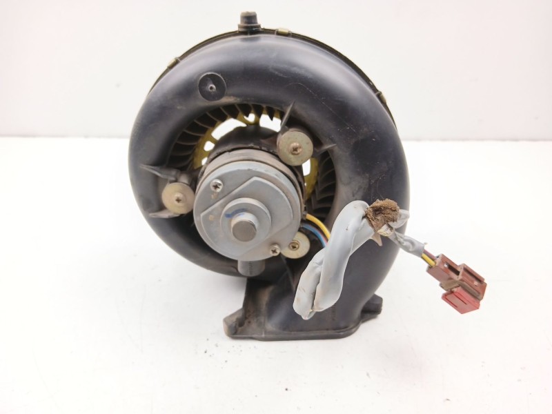 Recambio de motor calefaccion para rover 600 i (rh) 620 sdi referencia OEM IAM JGM100030  