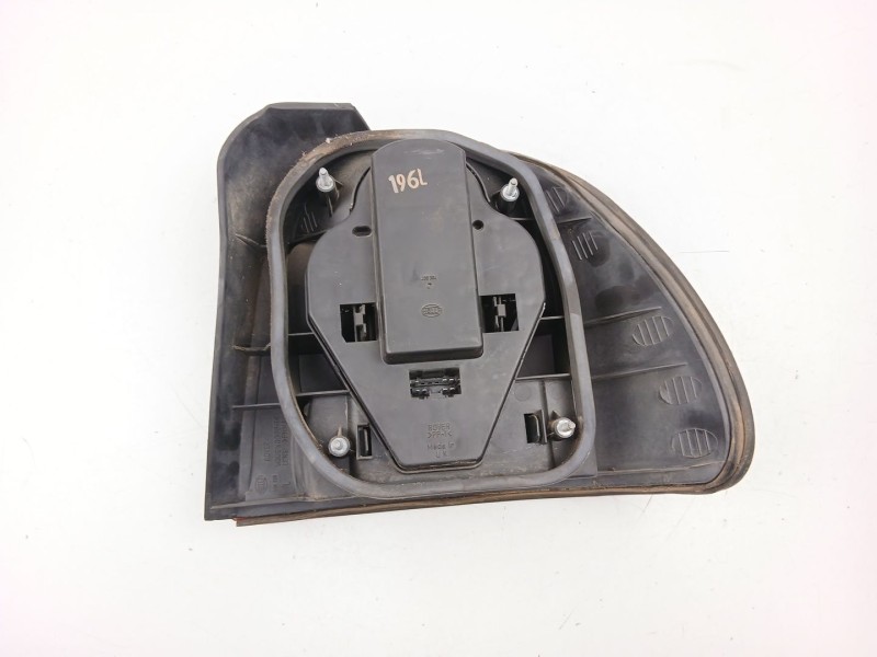 Recambio de piloto trasero izquierdo para rover 600 i (rh) 620 sdi referencia OEM IAM XFB100930  