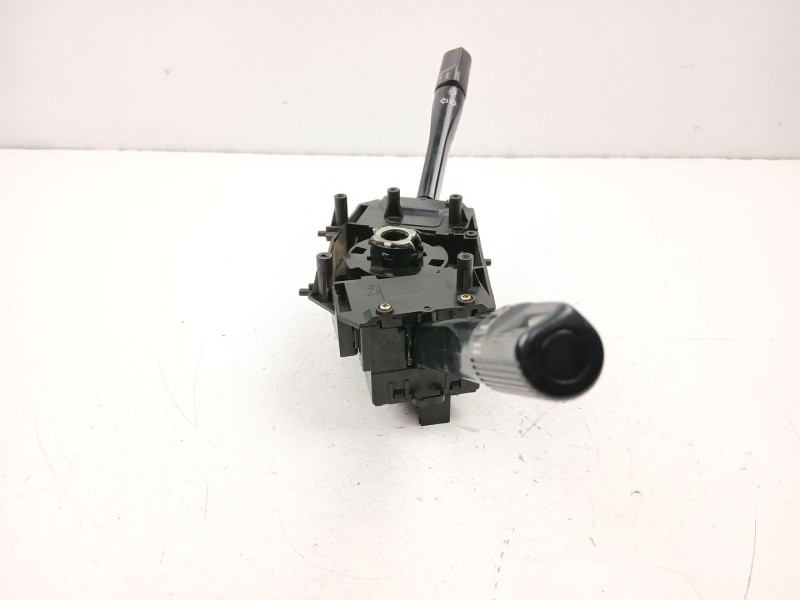 Recambio de mando luces y limpias para rover 600 i (rh) 620 sdi referencia OEM IAM XPB100651PMJ  