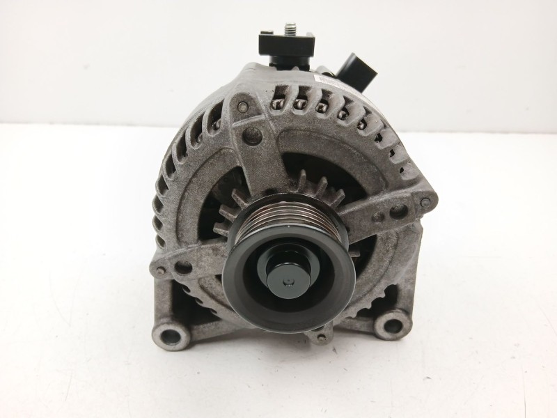 Recambio de alternador para bmw x1 (f48) xdrive 20 d referencia OEM IAM 7640131 1042118181 