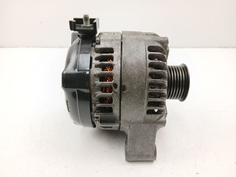 Recambio de alternador para bmw x1 (f48) xdrive 20 d referencia OEM IAM 7640131 1042118181 