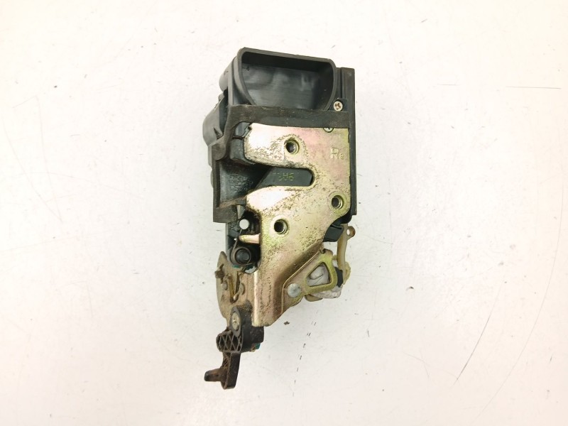 Recambio de cerradura puerta trasera derecha para daewoo lanos (klat) 1.3 referencia OEM IAM 96305414  