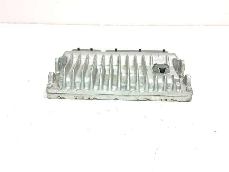 Recambio de centralita para toyota yaris (_p13_) 1.5 hybrid (nhp130_) referencia OEM IAM 896610U230  