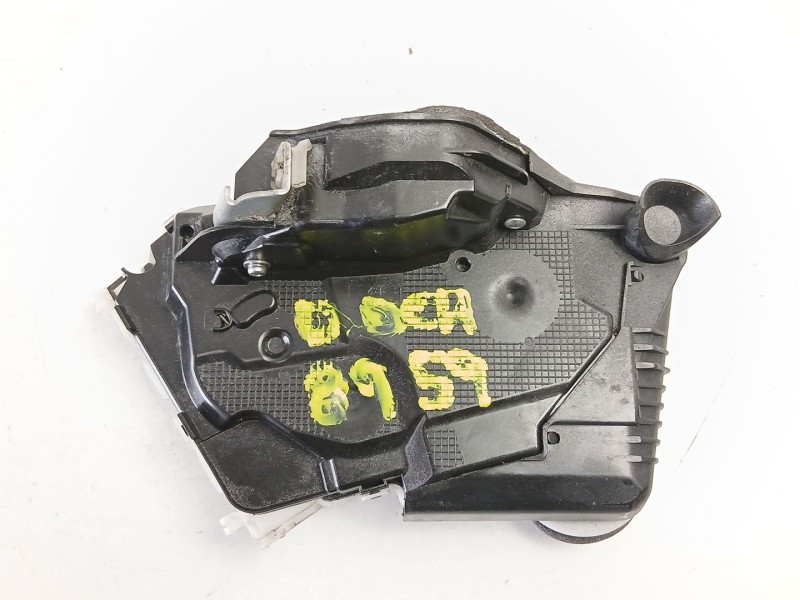 Recambio de cerradura puerta delantera derecha para toyota yaris (_p13_) 1.5 hybrid (nhp130_) referencia OEM IAM 690300D540  