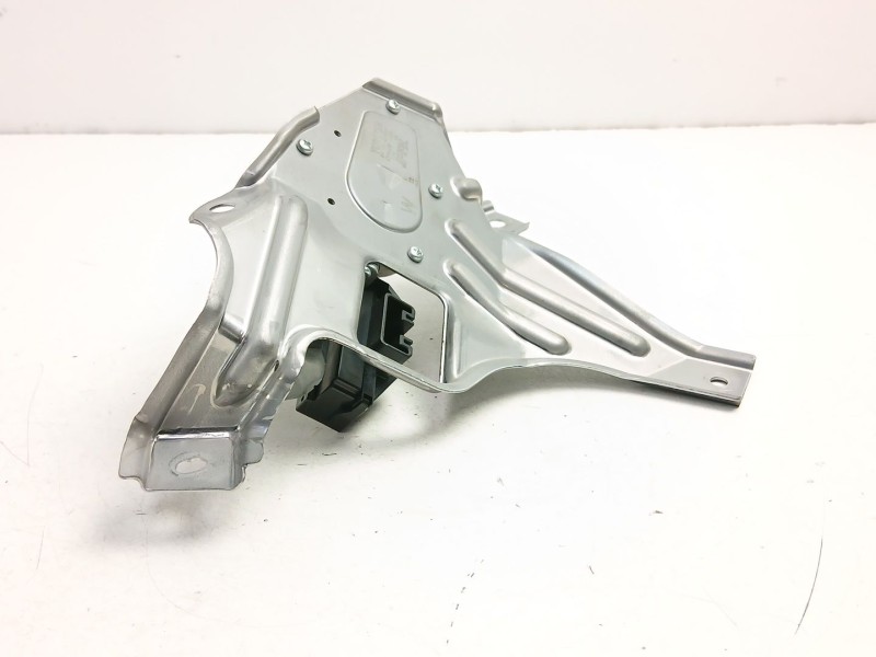 Recambio de motor limpia trasero para toyota yaris (_p13_) 1.5 hybrid (nhp130_) referencia OEM IAM 851300D190  