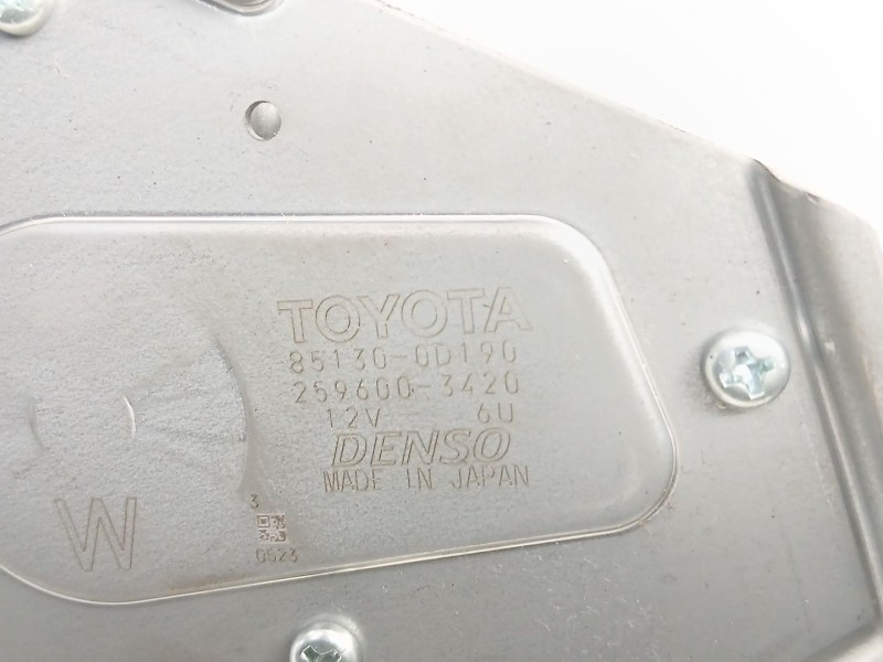 Recambio de motor limpia trasero para toyota yaris (_p13_) 1.5 hybrid (nhp130_) referencia OEM IAM 851300D190  