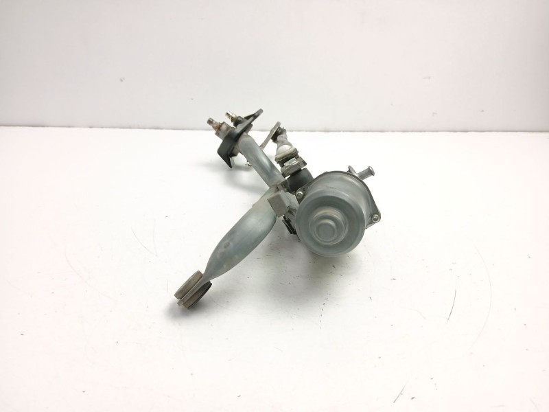 Recambio de motor limpia delantero para toyota yaris (_p13_) 1.5 hybrid (nhp130_) referencia OEM IAM 851100D191  