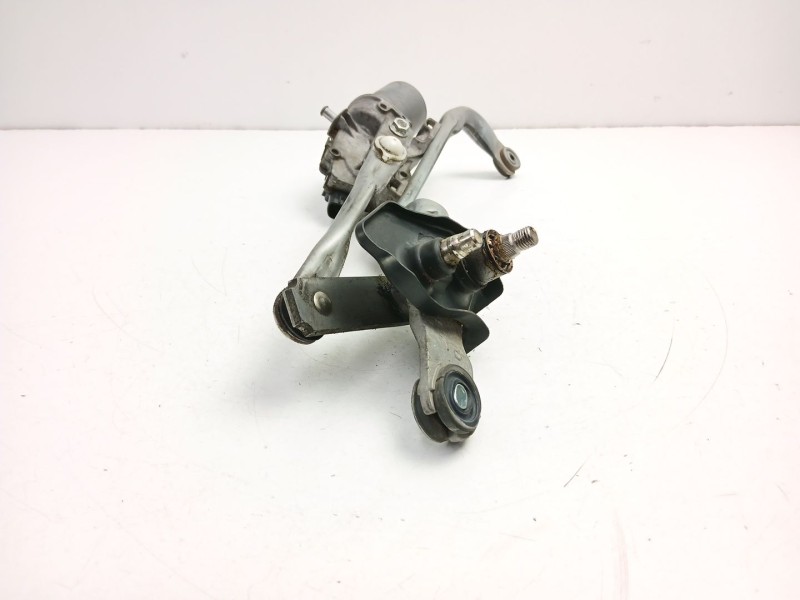 Recambio de motor limpia delantero para toyota yaris (_p13_) 1.5 hybrid (nhp130_) referencia OEM IAM 851100D191  