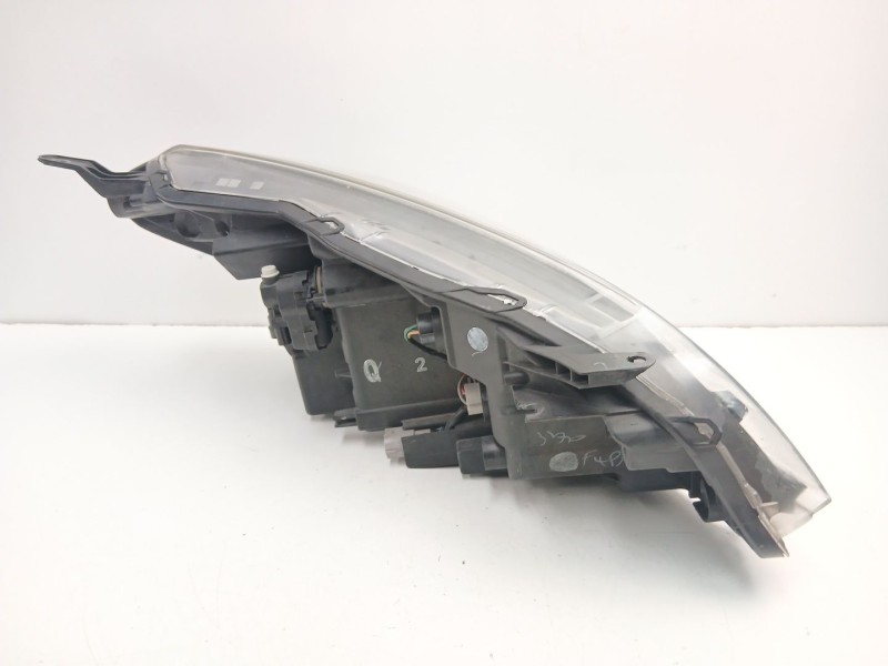 Recambio de faro izquierdo para toyota yaris (_p13_) 1.5 hybrid (nhp130_) referencia OEM IAM 811700DJ90  