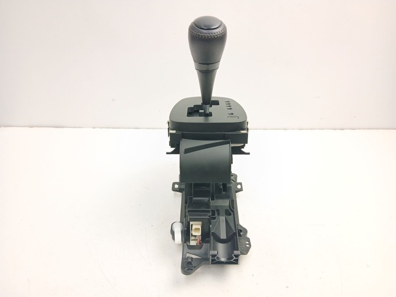 Recambio de palanca cambio automatico para toyota yaris (_p13_) 1.5 hybrid (nhp130_) referencia OEM IAM 3356052620  