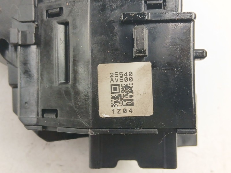 Recambio de mando luces y limpias para nissan primera (p12) 2.2 di referencia OEM IAM 25260AV615  25540AV600