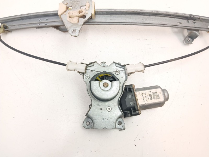 Recambio de elevalunas trasero derecho para nissan primera (p12) 2.2 di referencia OEM IAM 82700AV610  