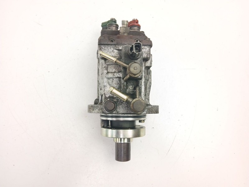 Recambio de bomba inyectora diesel para nissan primera (p12) 2.2 di referencia OEM IAM 167008H800  