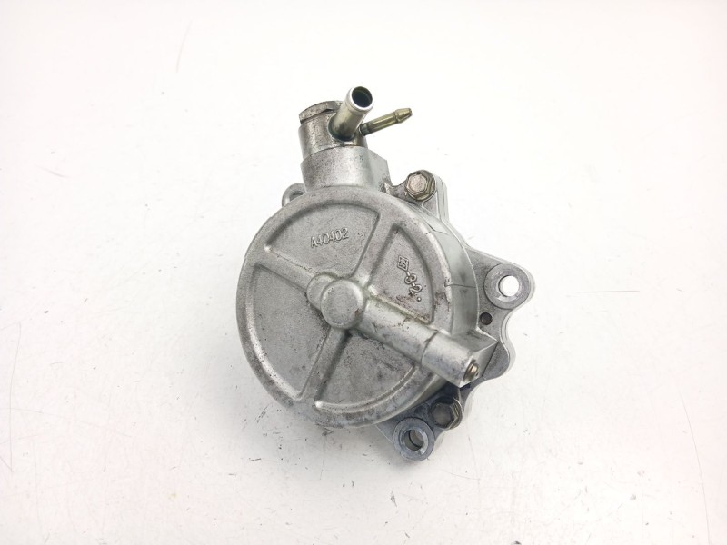 Recambio de depresor freno para nissan primera (p12) 2.2 di referencia OEM IAM 14650AD200  