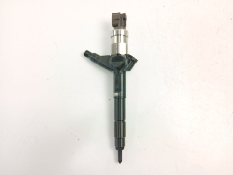 Recambio de inyectores juego para nissan primera (p12) 2.2 di referencia OEM IAM 16600AU600  