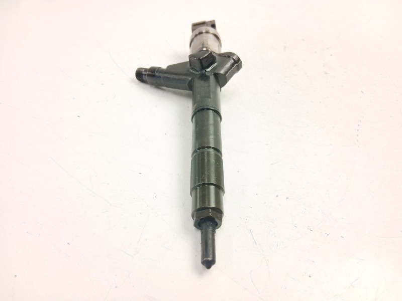 Recambio de inyectores juego para nissan primera (p12) 2.2 di referencia OEM IAM 16600AU600  