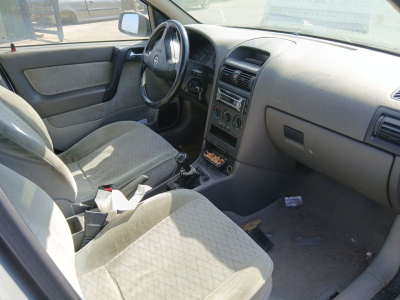 opel astra g hatchback (t98) del año 1998