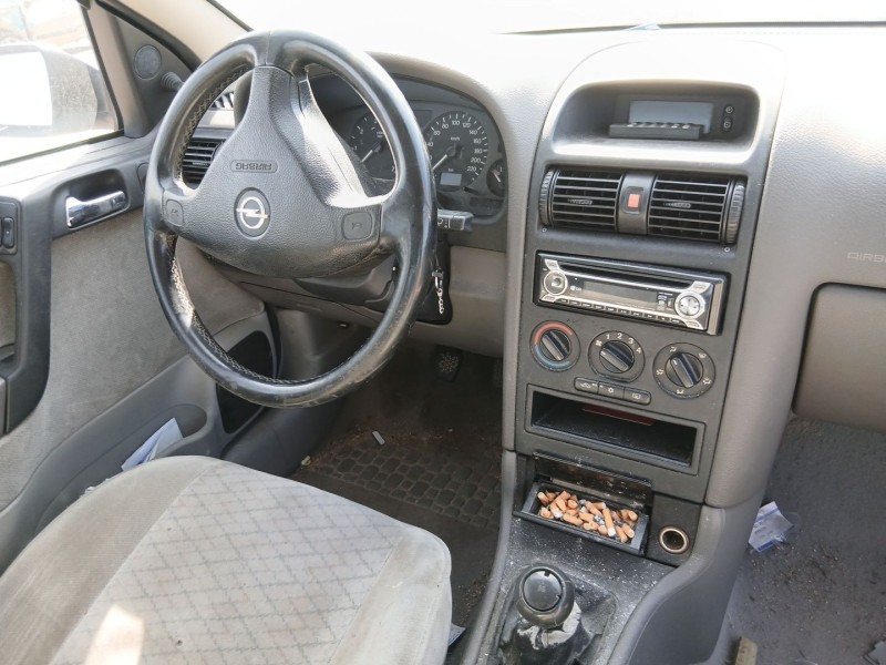 opel astra g hatchback (t98) del año 1998