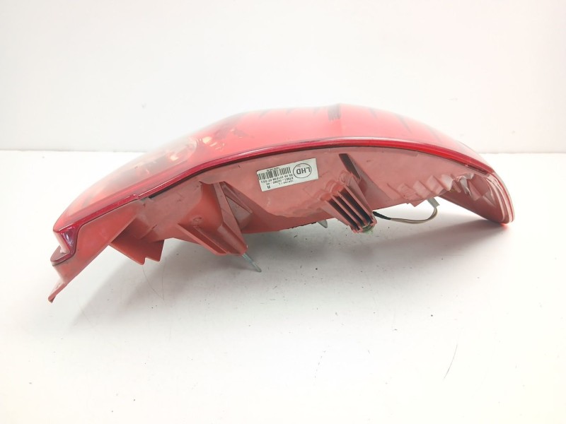 Recambio de piloto trasero derecho para toyota auris (_e15_) 2.2 d (ade157_, ade151_) referencia OEM IAM 8155102380  