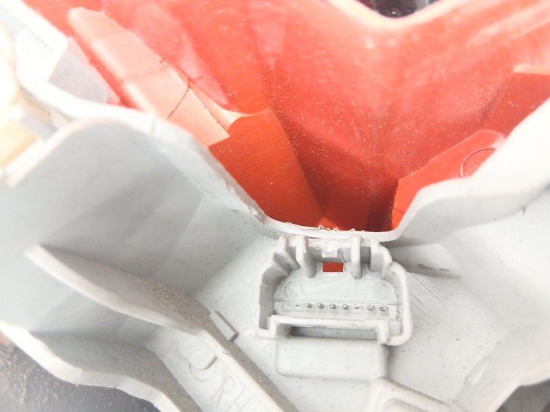 Recambio de piloto trasero derecho para toyota auris (_e15_) 2.2 d (ade157_, ade151_) referencia OEM IAM 8155102380  