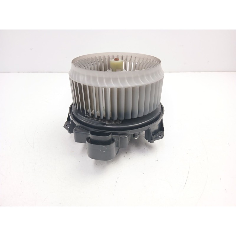 Recambio de motor calefaccion para toyota auris (_e15_) 2.2 d (ade157_, ade151_) referencia OEM IAM 8710302150 AV2727008103 