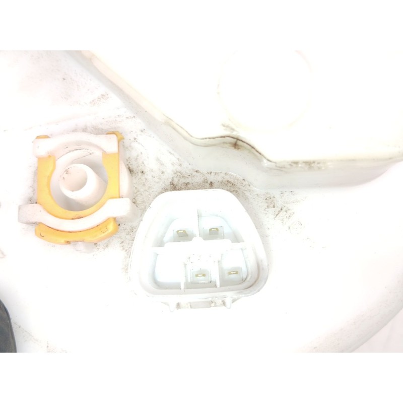 Recambio de bomba combustible aforador para toyota yaris (_p13_) 1.5 hybrid (nhp130_) referencia OEM IAM 777040D090  