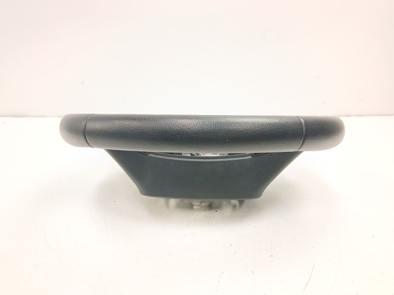 Recambio de volante para toyota yaris (_p13_) 1.5 hybrid (nhp130_) referencia OEM IAM 451000D49024 310374599BMYAA 