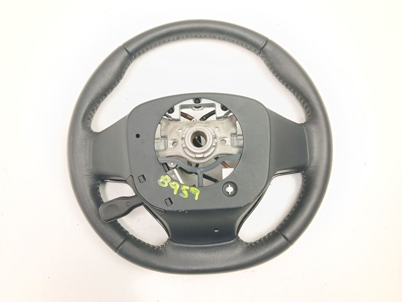 Recambio de volante para toyota yaris (_p13_) 1.5 hybrid (nhp130_) referencia OEM IAM 451000D49024 310374599BMYAA 