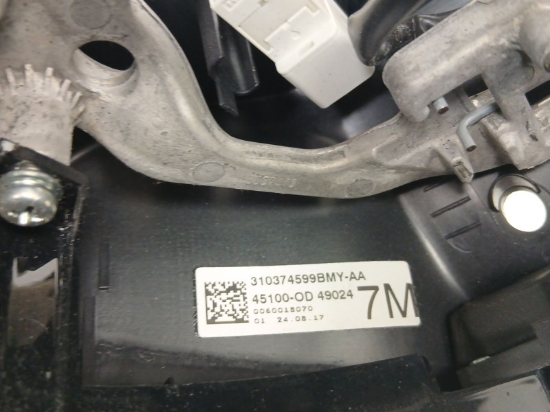 Recambio de volante para toyota yaris (_p13_) 1.5 hybrid (nhp130_) referencia OEM IAM 451000D49024 310374599BMYAA 