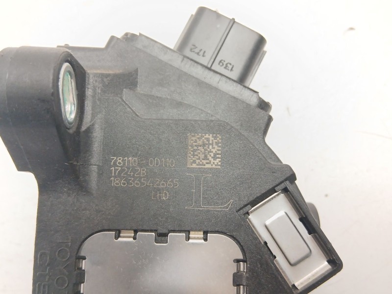 Recambio de potenciometro aceleracion para toyota yaris (_p13_) 1.5 hybrid (nhp130_) referencia OEM IAM 781100D110  