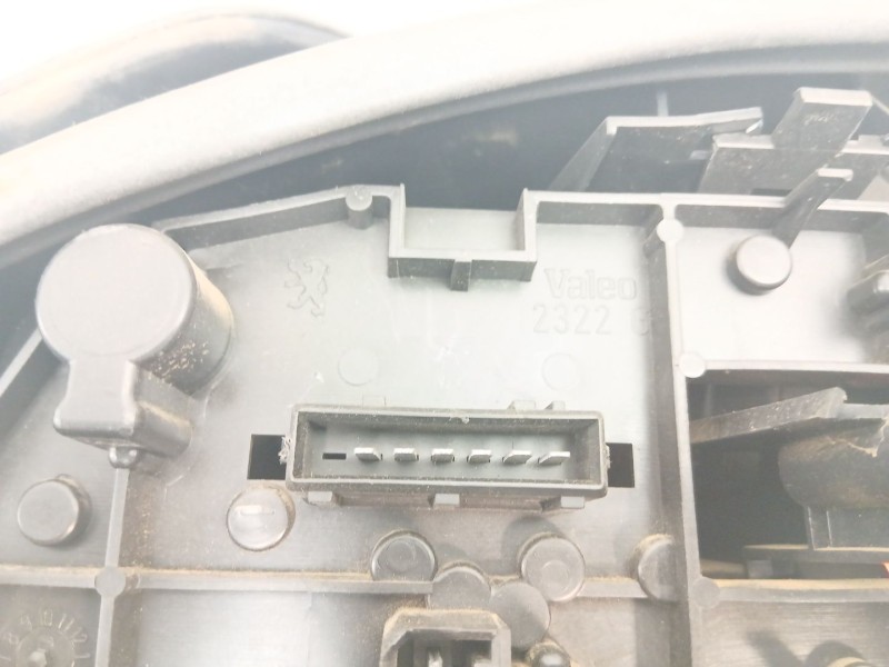 Recambio de piloto trasero izquierdo para peugeot 306 (7b, n3, n5) 1.9 d referencia OEM IAM 6350L9  