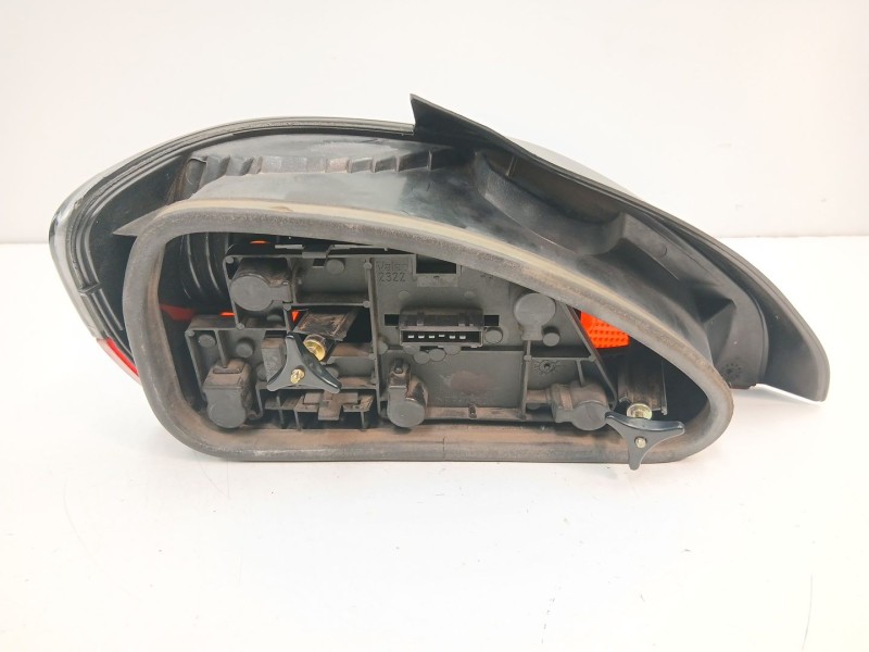 Recambio de piloto trasero derecho para peugeot 306 (7b, n3, n5) 1.9 d referencia OEM IAM 6351L9  