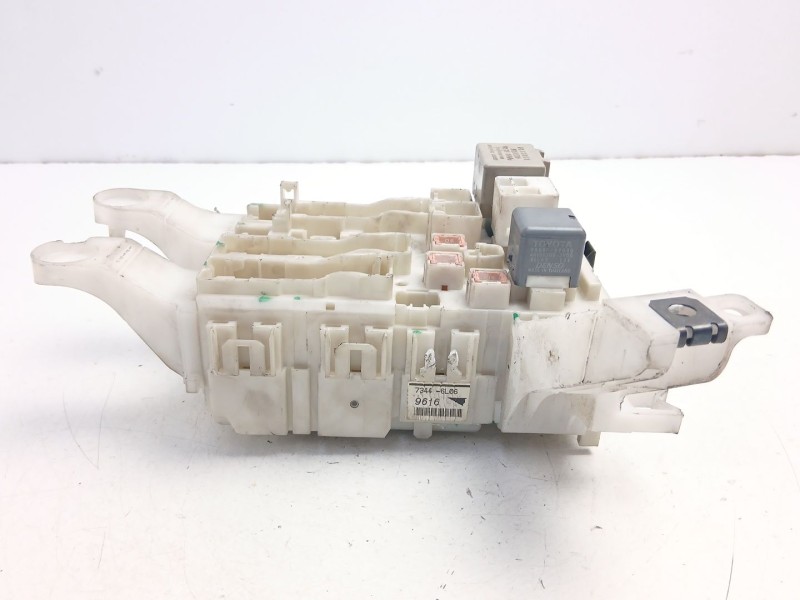 Recambio de bsi para toyota auris (_e15_) 2.2 d (ade157_, ade151_) referencia OEM IAM 8273002140A  