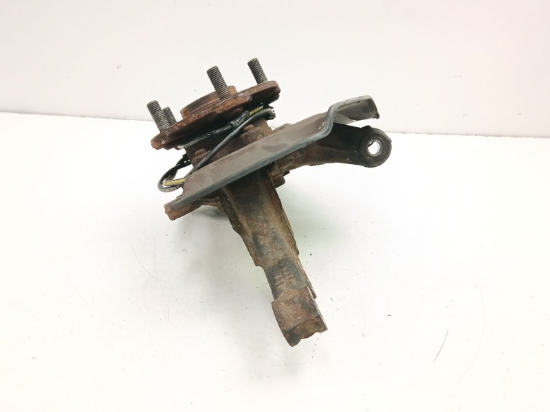 Recambio de mangueta delantera derecha para toyota auris (_e15_) 2.2 d (ade157_, ade151_) referencia OEM IAM 4321102170  